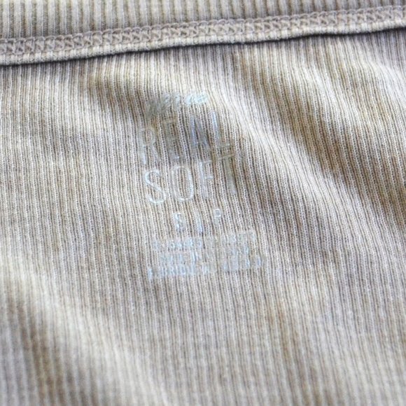 NWT Aerie Ribbed Henley Tank Strand Light Brown Neutral Tank Top Size Small - Picture 2 of 6